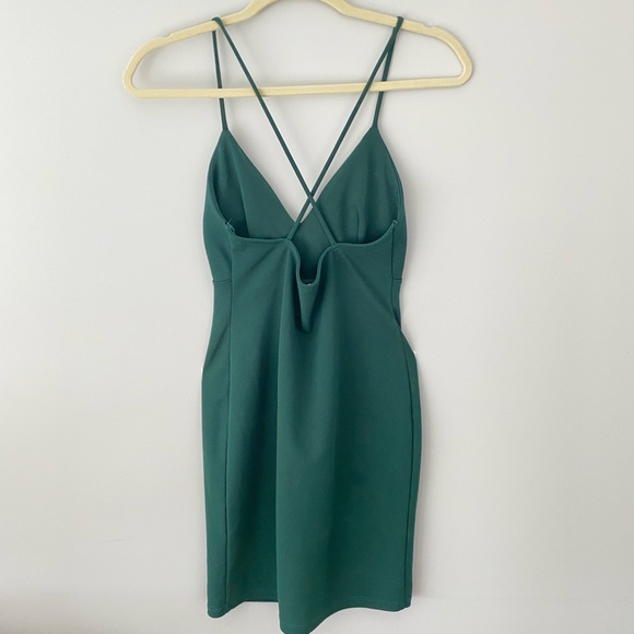 Emerald green dress - Picture 2 of 2